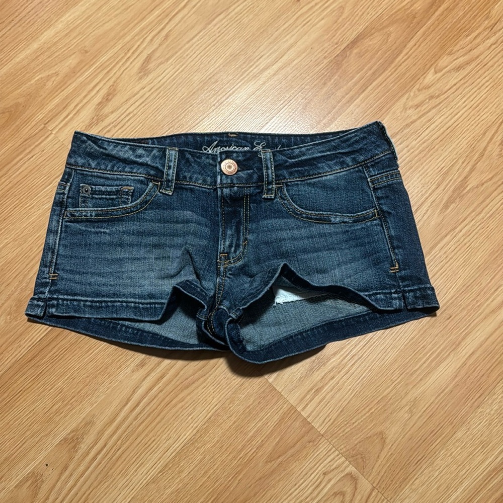 Like new American Eagle booty shorts
